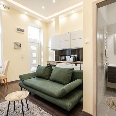 Peppy Home Of Harmony Budapest Esterno foto